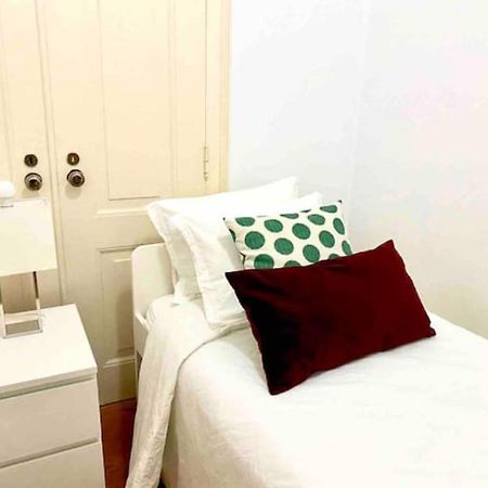 Romantic Chiado 7 -Private Small Single Room With No Outside Window Lisboa Exteriör bild